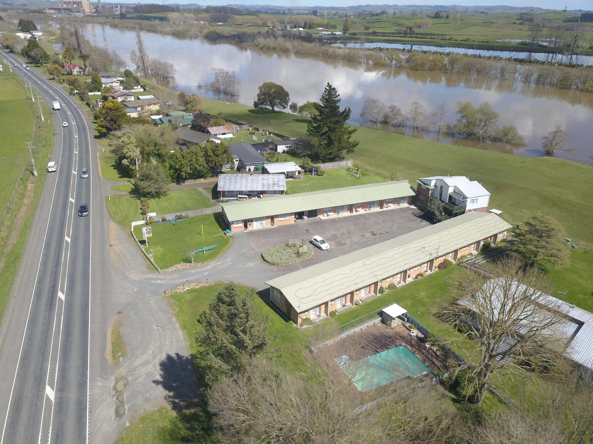 North End Motel Huntly Exterior photo